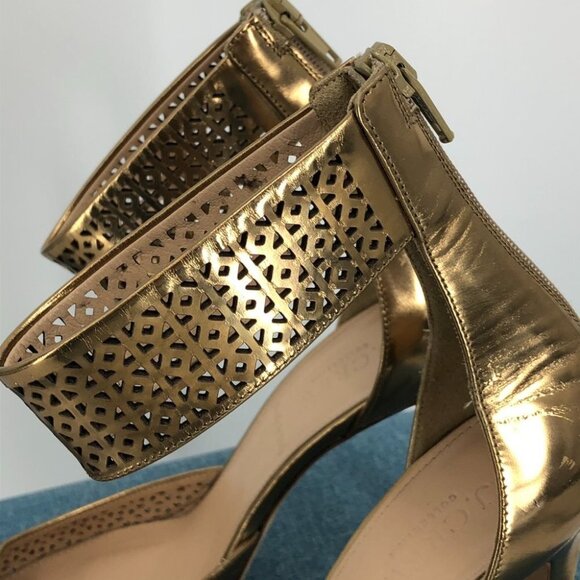 J.Crew Gold Perforated Pointed Toe Ankle Strap Natasha Mirror Metallic Heels 7 - Picture 10 of 15